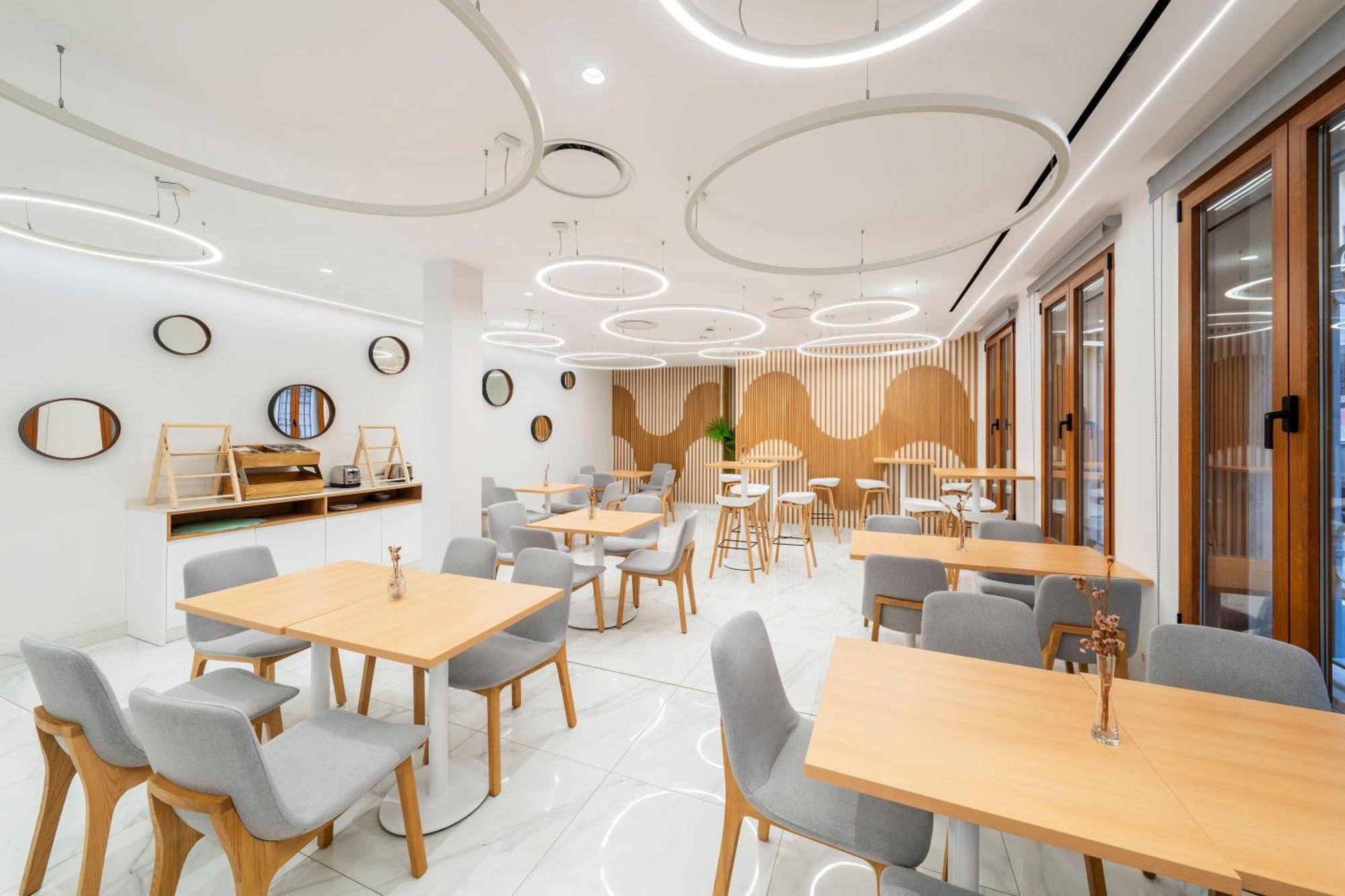 Aparthotel Odyssey